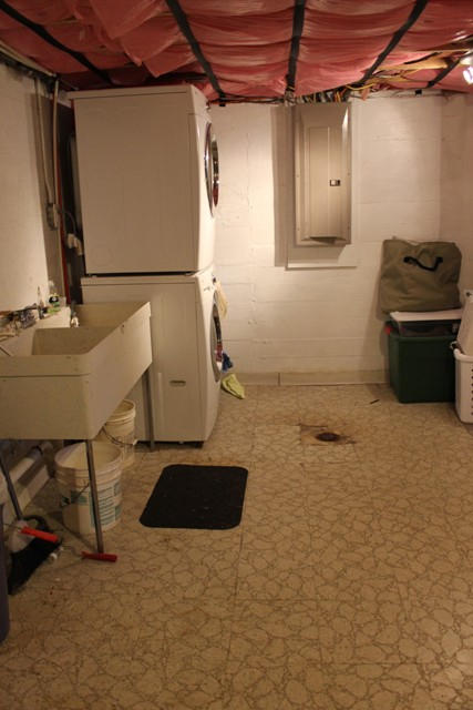 1303 Angle Plantation Road Rocky Mount, VA 24151 - Photo 20 of 22 Laundry Area