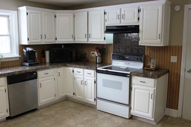 1303 Angle Plantation Road Rocky Mount, VA 24151 - Photo 9 of 22 Kitchen