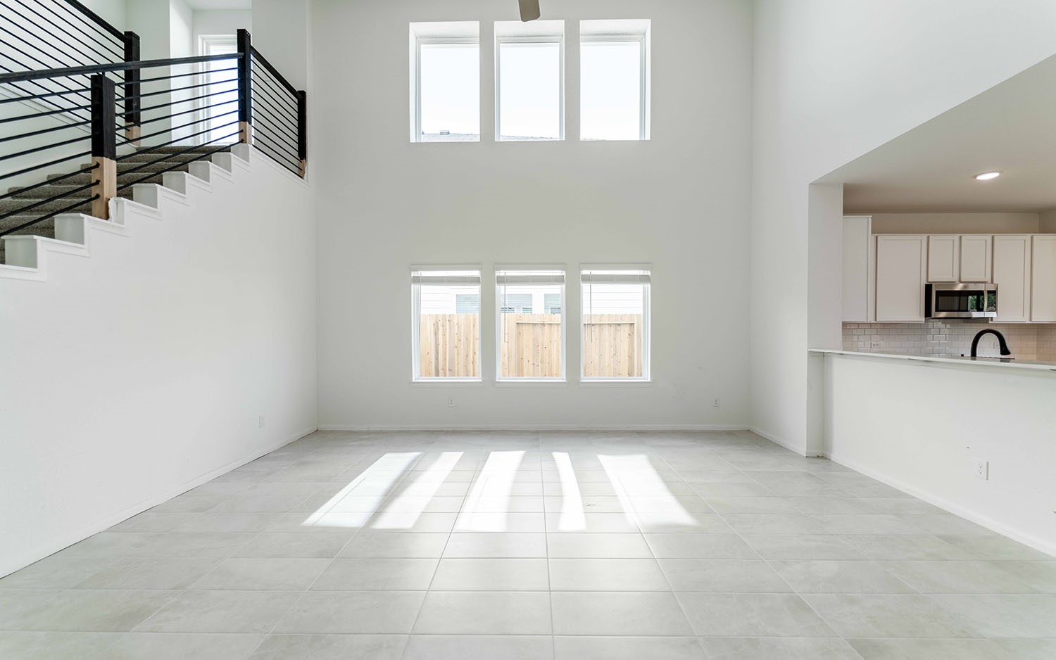 427 Monarch Trail Huntsville, TX 77340 - Photo 4 of 18 a view of an empty room and window