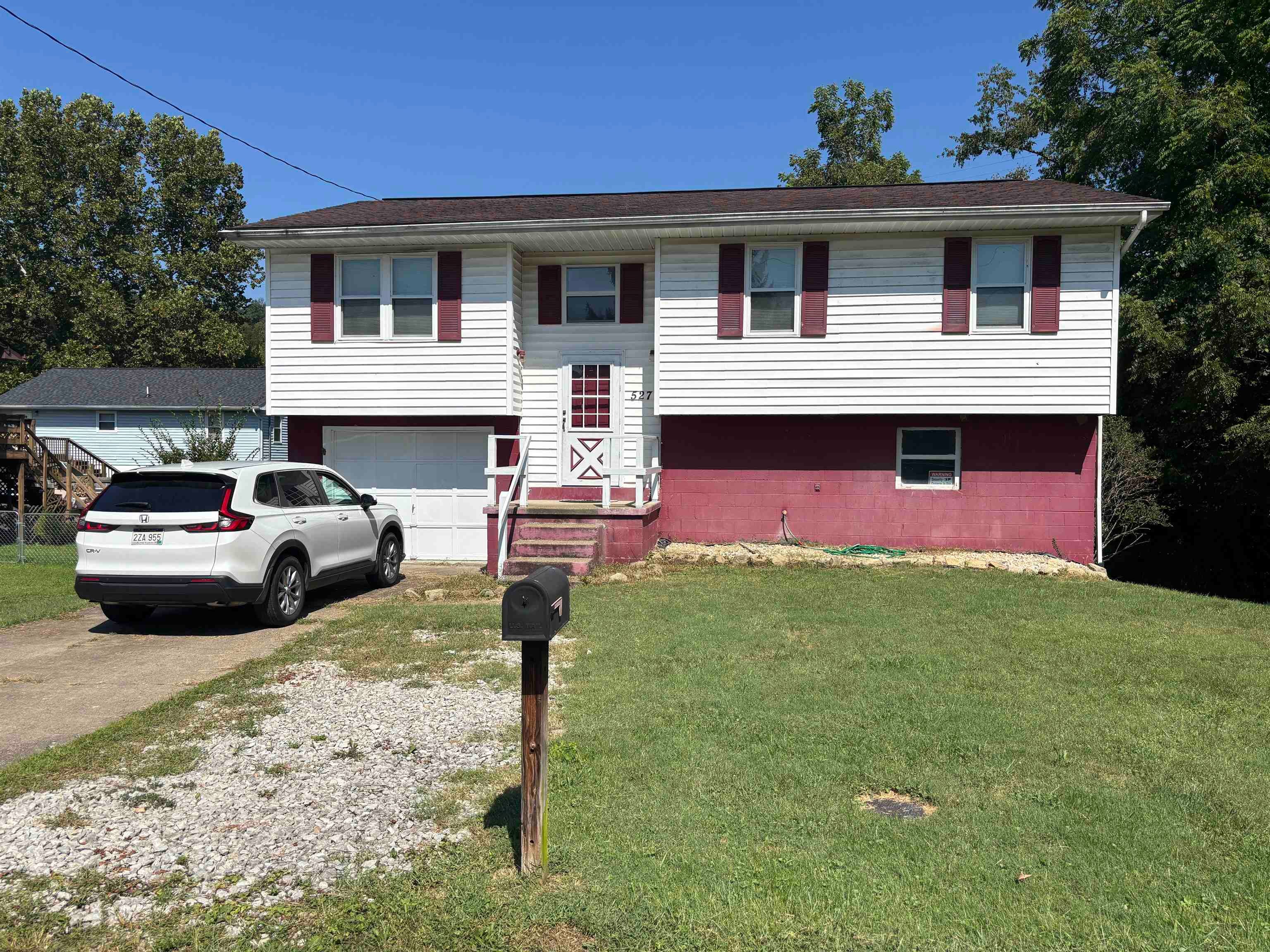 527 Lynn Road Kenova, WV 25530 - Photo 1 of 17 Gallery Image 1