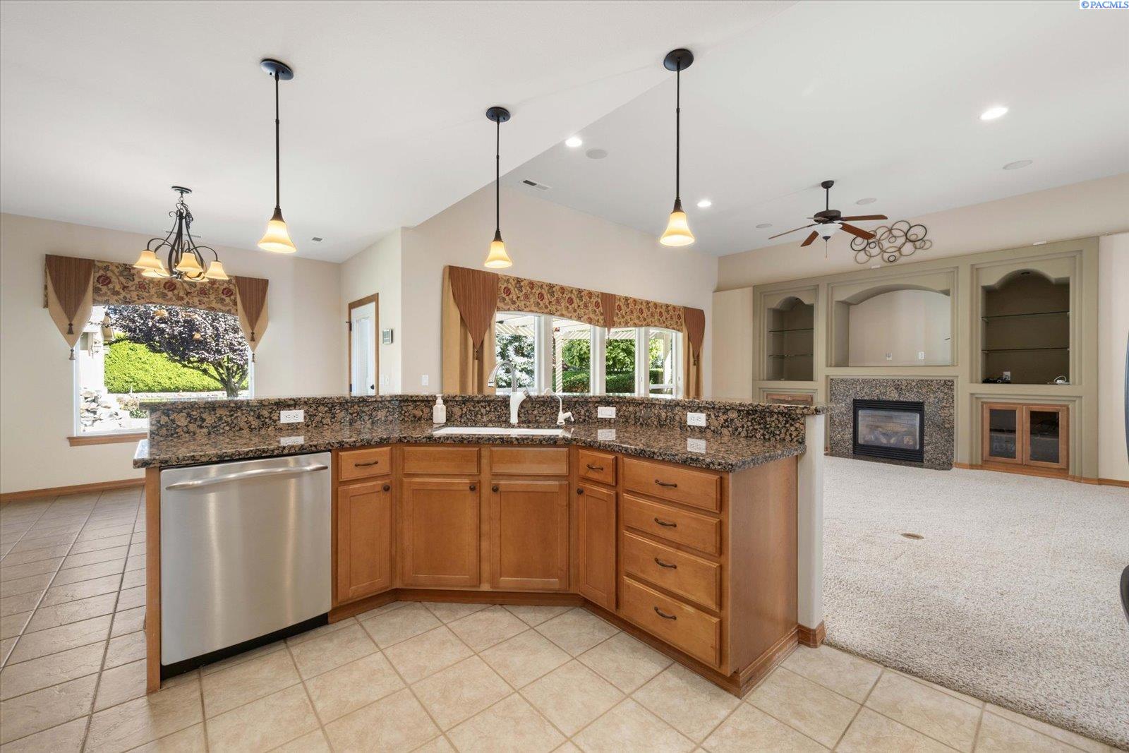 326 Rachel Road Kennewick, WA 99338 - Photo 25 of 50 Gallery Image 25
