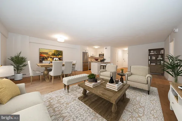 $325,000 | 1900 John F Kennedy Boulevard, Unit 402, Philadelphia, PA 19103