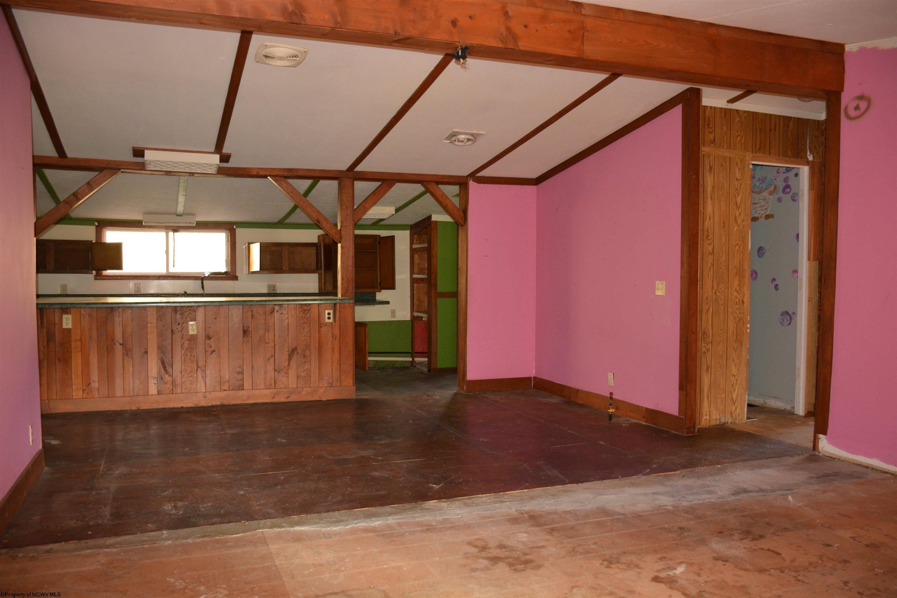 1273 Snowbird Road West Union, WV 26456 - Photo 5 of 22 Gallery Image 5
