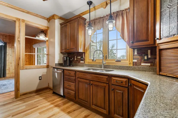 $239,900 | 302 Shimp Road, Milmine, IL 61855