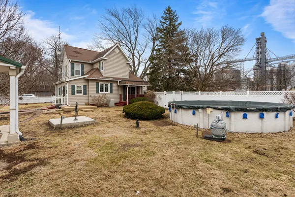 $239,900 | 302 Shimp Road, Milmine, IL 61855