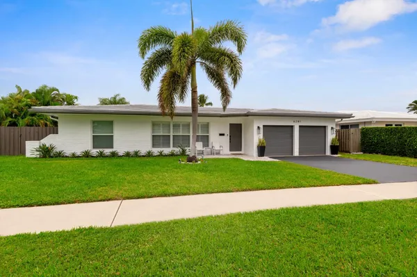 $7,500 | 6241 Northeast 19th Terrace, Fort Lauderdale, FL 33308