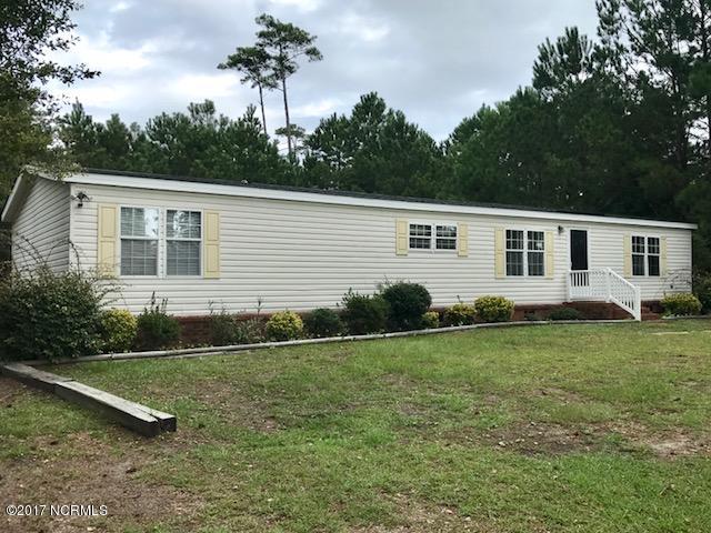 267 Red Barn Road Newport, NC 28570 - Photo 1 of 21 Front of home
