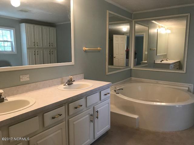 267 Red Barn Road Newport, NC 28570 - Photo 13 of 21 Nice garden tub and double vanity