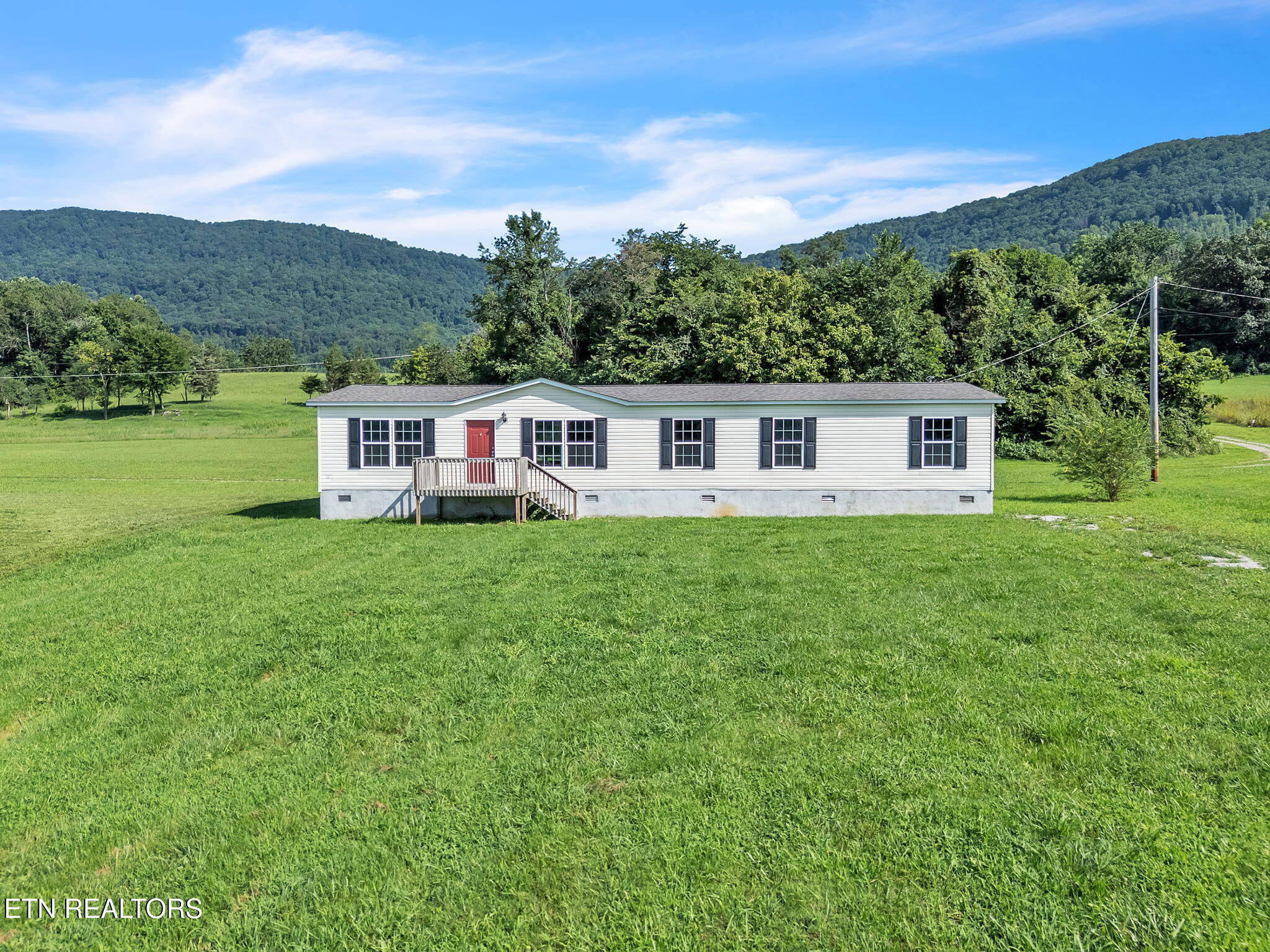 233 Orange Lane Speedwell, TN 37870 - Photo 3 of 30 11-web-or-mls-Orange Ln-