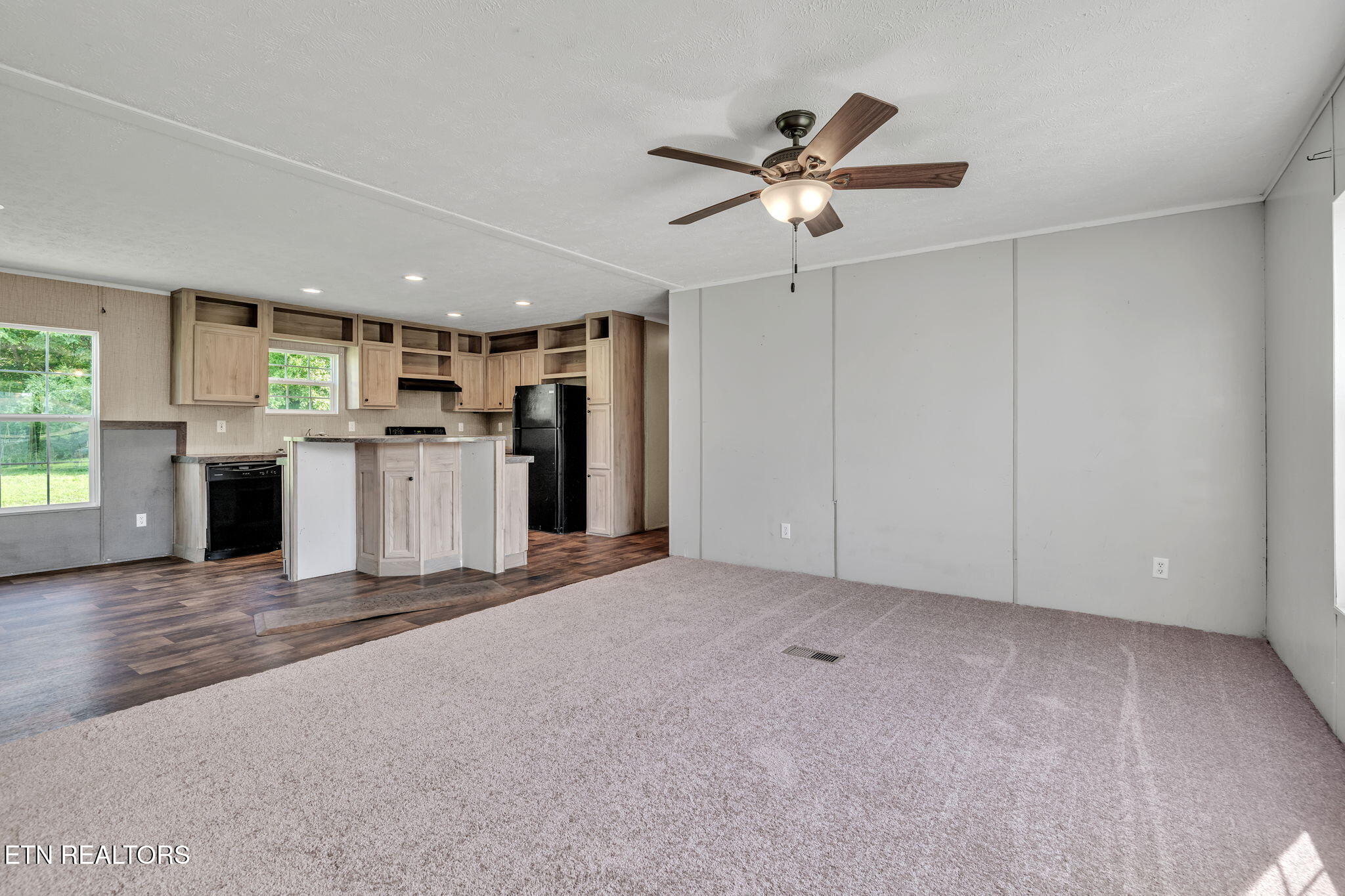 233 Orange Lane Speedwell, TN 37870 - Photo 8 of 30 12-web-or-mls-Orange Ln-2618