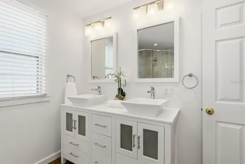 $1,290,000 | 800 18th Avenue North, St. Petersburg, FL 33704