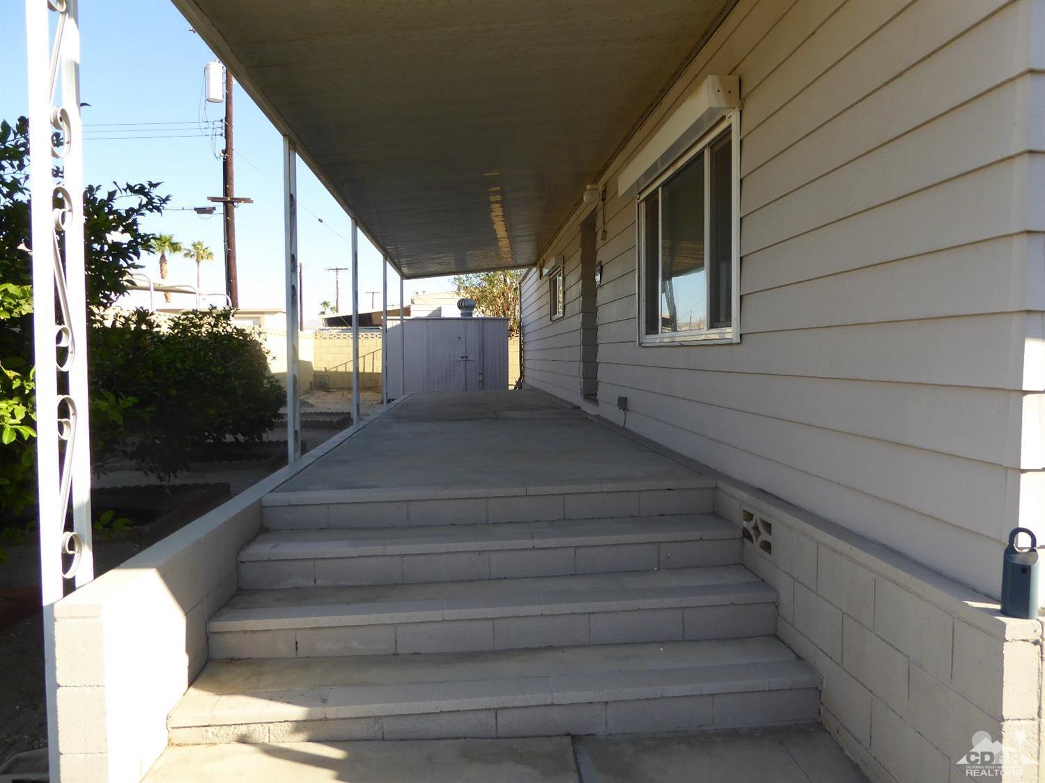 73710 Algonquin Place Thousand Palms, CA 92276 - Photo 3 of 16 a view of entryway