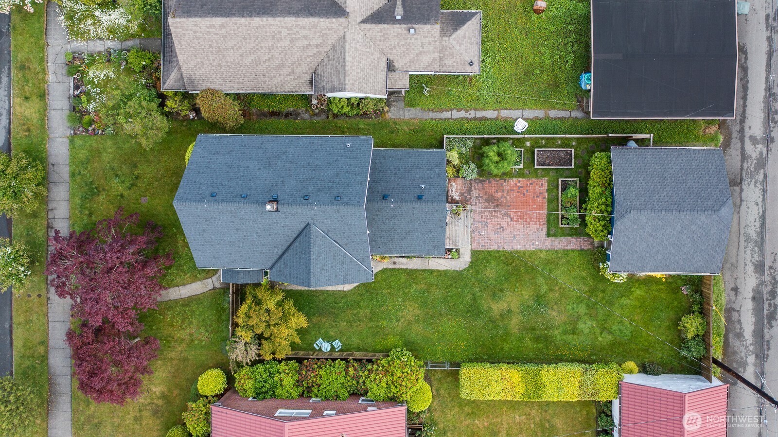 1825 Rucker Avenue Everett, WA 98201 - Photo 36 of 40