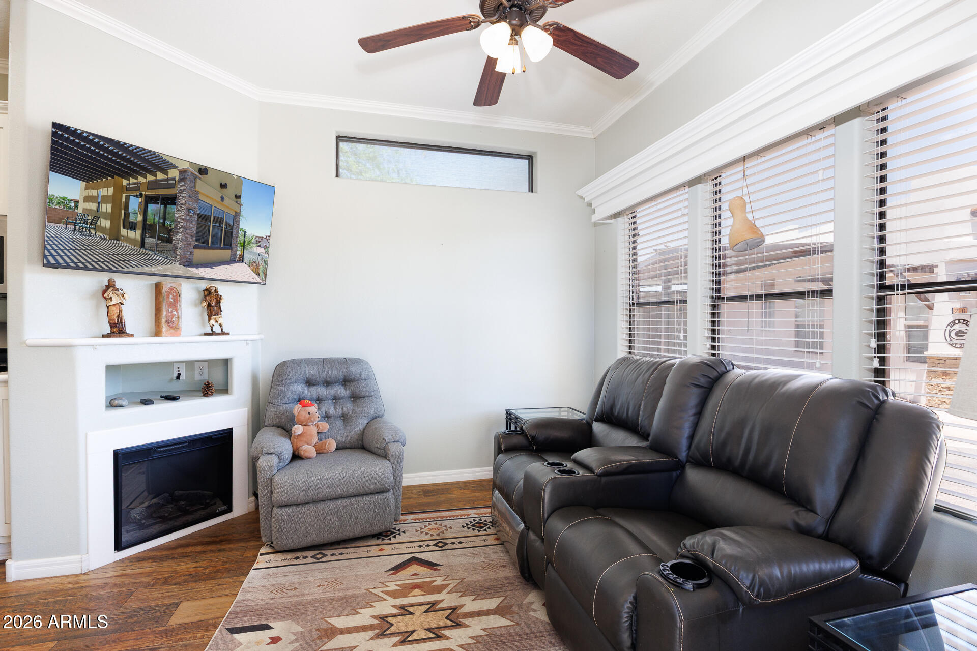 3290 South Montgomery Road, Unit 10 Casa Grande, AZ 85193 - Photo 17 of 24 3290 S Montgomery Unit 10 - Living Room