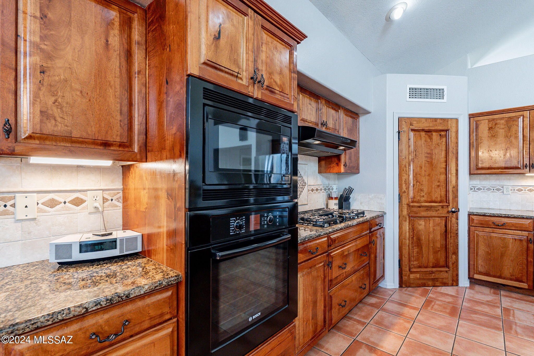 831 South Rincon Rising Road Tucson, AZ 85748 - Photo 14 of 47 Gallery Image 14