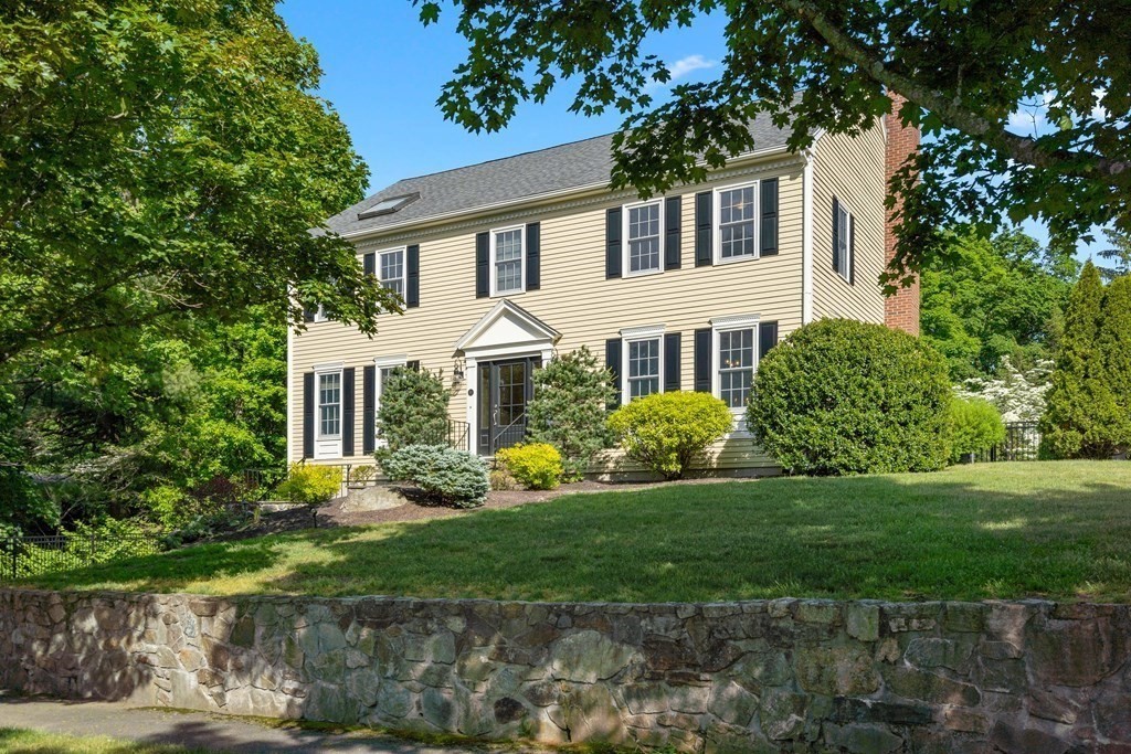 10 Duck Road Reading, MA 01867 - Photo 1 of 1 Gallery Image 1