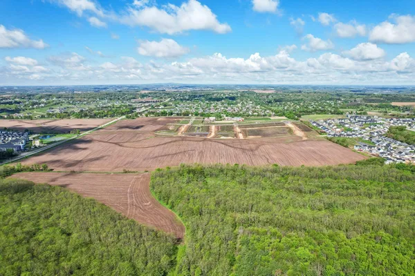 $220,000 | 10514 Emerald Elm Road, Verona, WI 53593