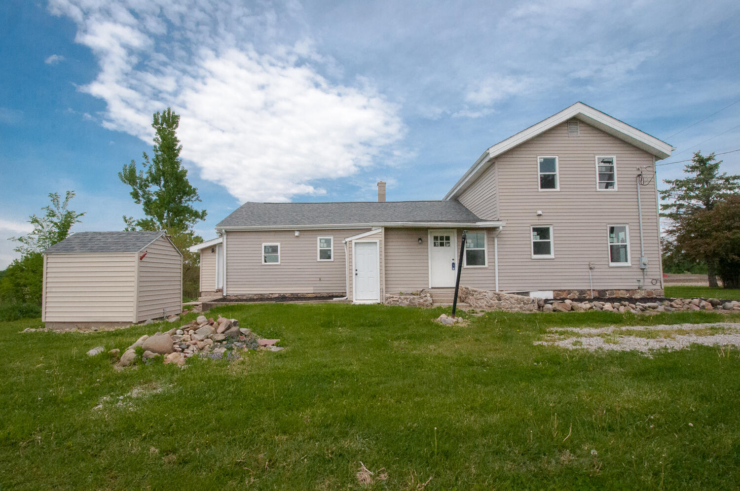 9871 Squawfield Road Pittsford, MI 49271 - Photo 1 of 36 DSC_0081-3