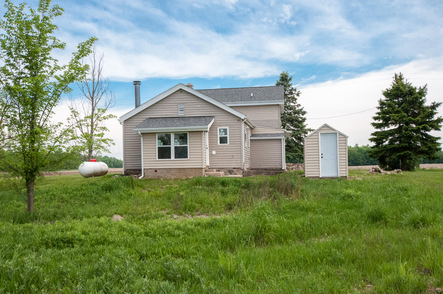 9871 Squawfield Road Pittsford, MI 49271 - Photo 5 of 36 DSC_0085-3