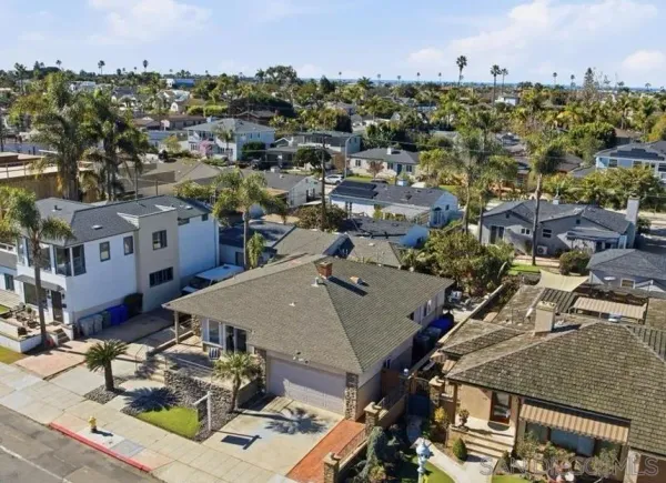 $2,775,000 | 3634 Crown Point Drive, San Diego, CA 92109