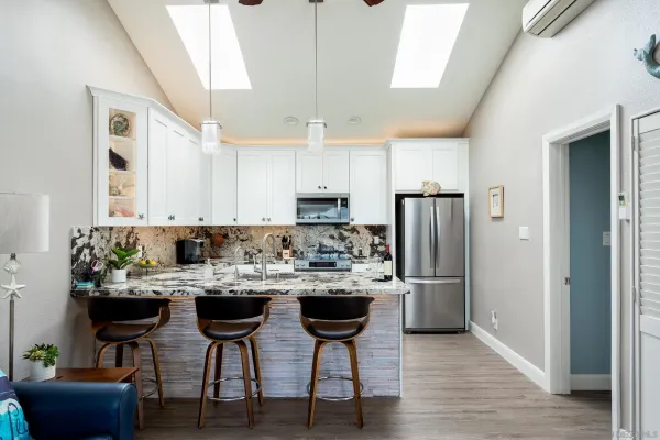 $2,775,000 | 3634 Crown Point Drive, San Diego, CA 92109
