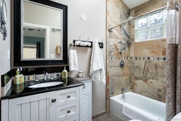 $2,775,000 | 3634 Crown Point Drive, San Diego, CA 92109