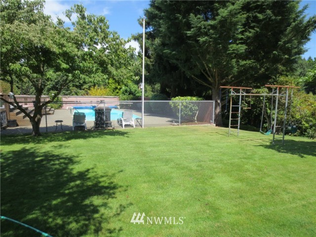 5005 Northeast 13th Place Renton, WA 98059 - Photo 16 of 22 Gallery Image 16