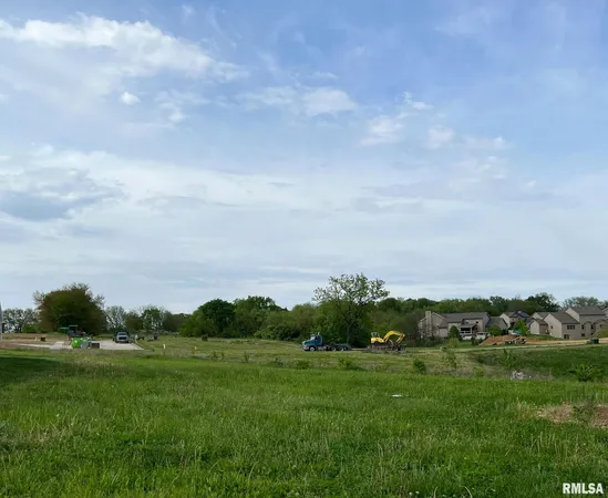 $69,000 | 6401 West Callahan Court, Edwards, IL 61528