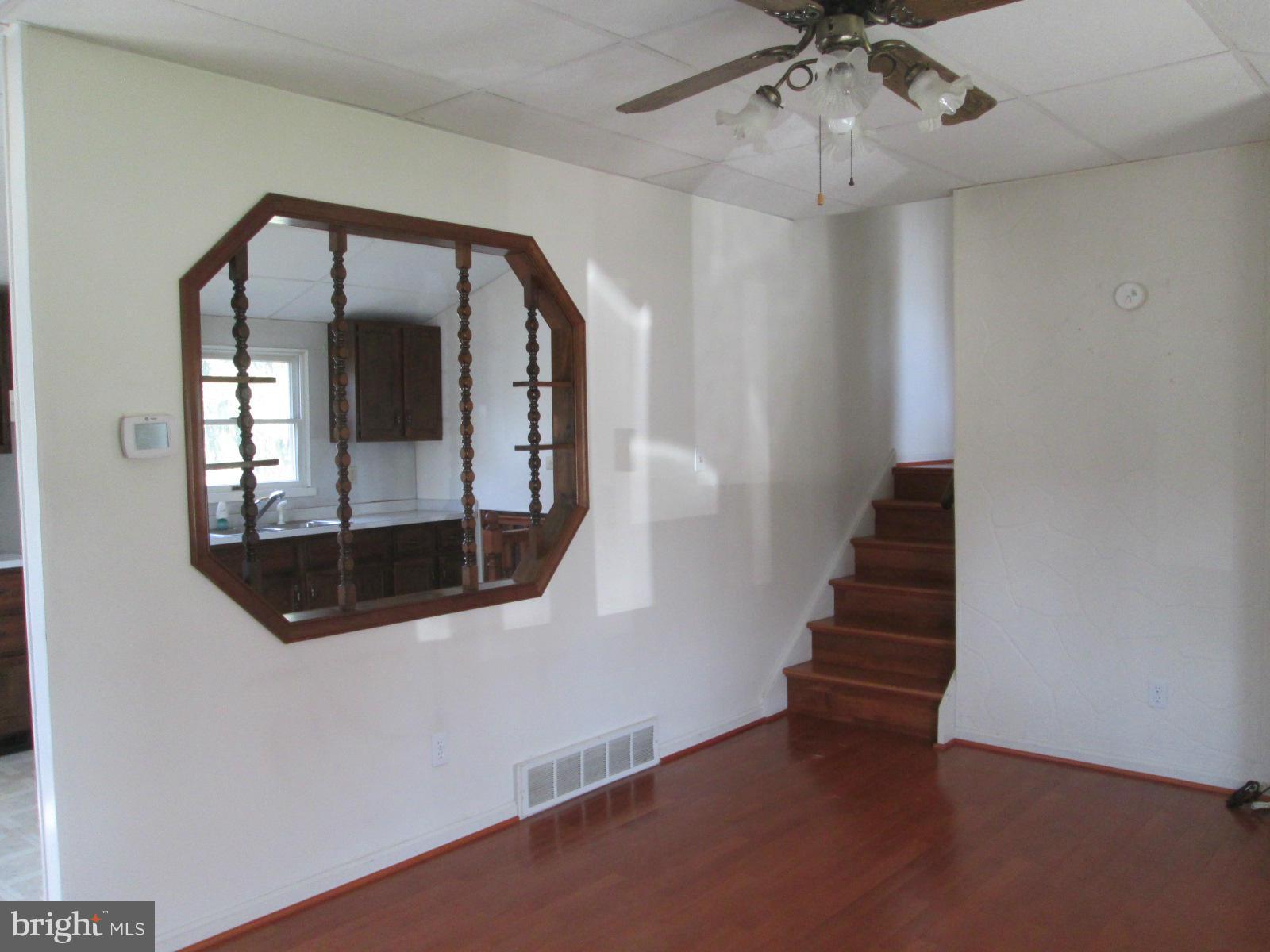 224 Sycamore Road Elkton, MD 21921 - Photo 5 of 14 Living Room 2