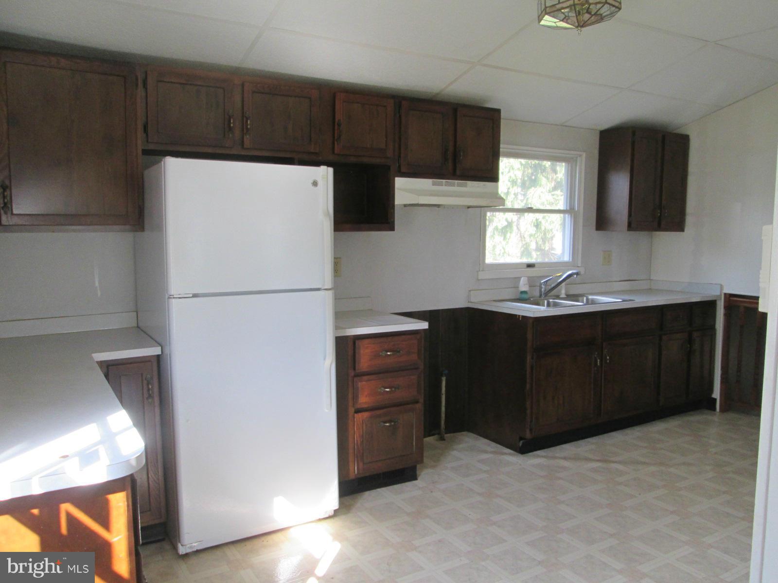 224 Sycamore Road Elkton, MD 21921 - Photo 6 of 14 Kitchen