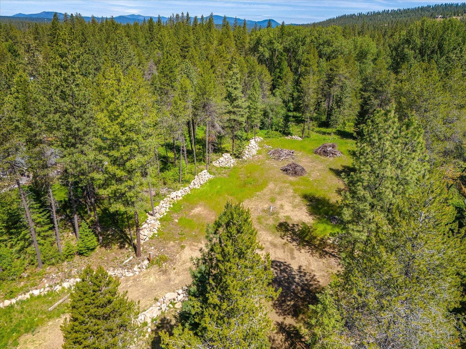 6105 East Grouse Road Chattaroy, WA 99003 - Photo 13 of 17