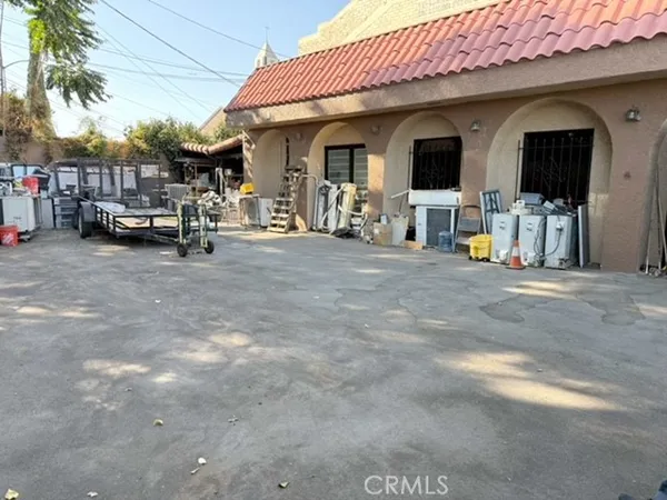 $549,900 | 8415 Seville Avenue, South Gate, CA 90280