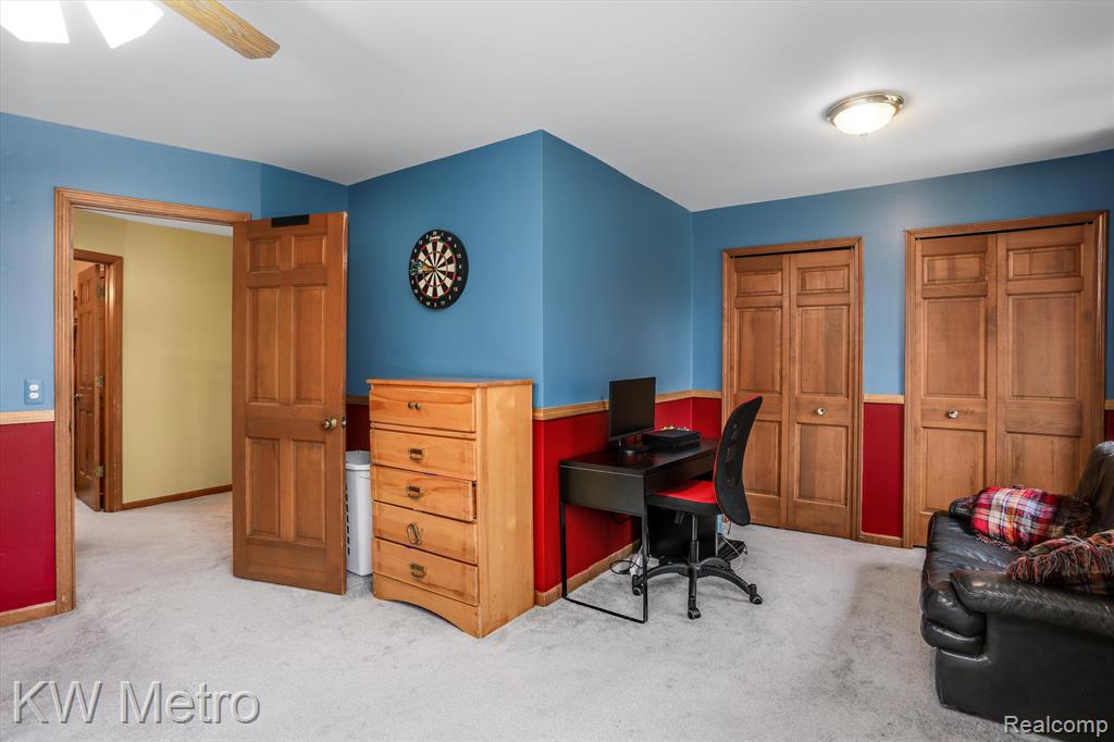 1372 Sherborn Court Rochester Hills, MI 48306 - Photo 27 of 48