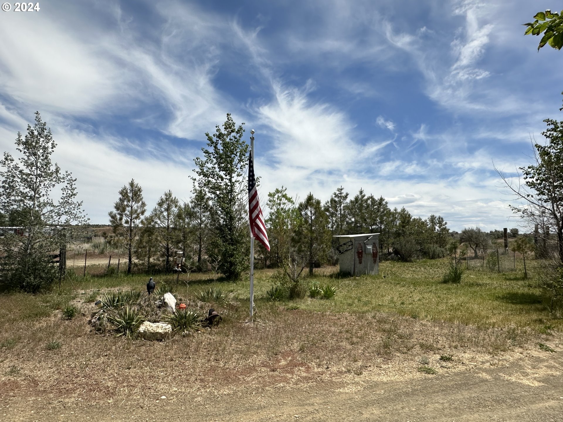 55826 Gay Ann Road Christmas Valley, OR 97641 - Photo 8 of 40 Gallery Image 8