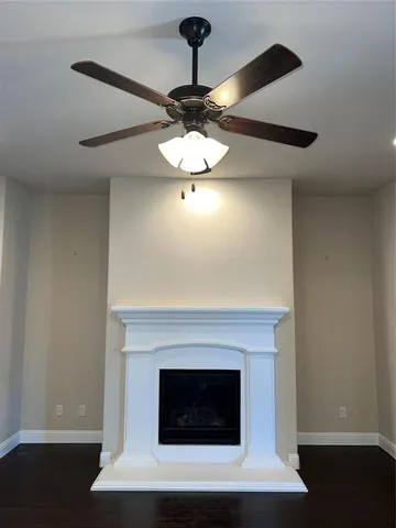 a view of a bedroom with windows