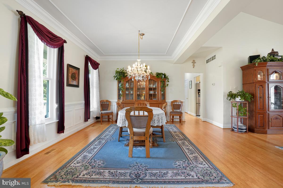 15535 Liberty Road Mount Airy, MD 21771 - Photo 7 of 46 Dining Room