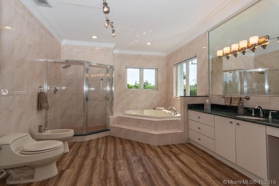 301 Woodcrest Road Key Biscayne, FL 33149 - Photo 13 of 22