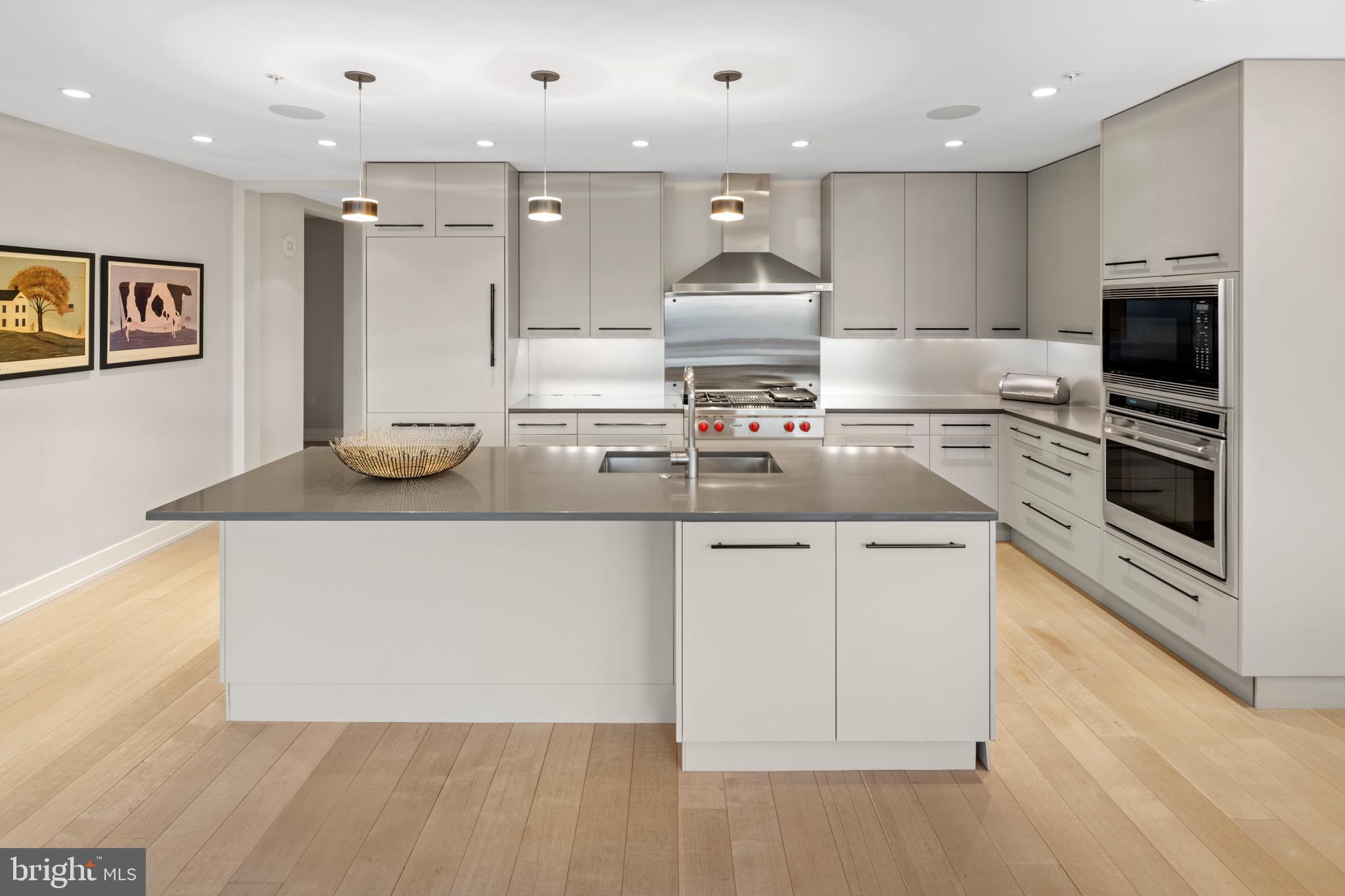 1706 Rittenhouse Square, Unit 1601 Philadelphia, PA 19103 - Photo 9 of 34 Kitchen