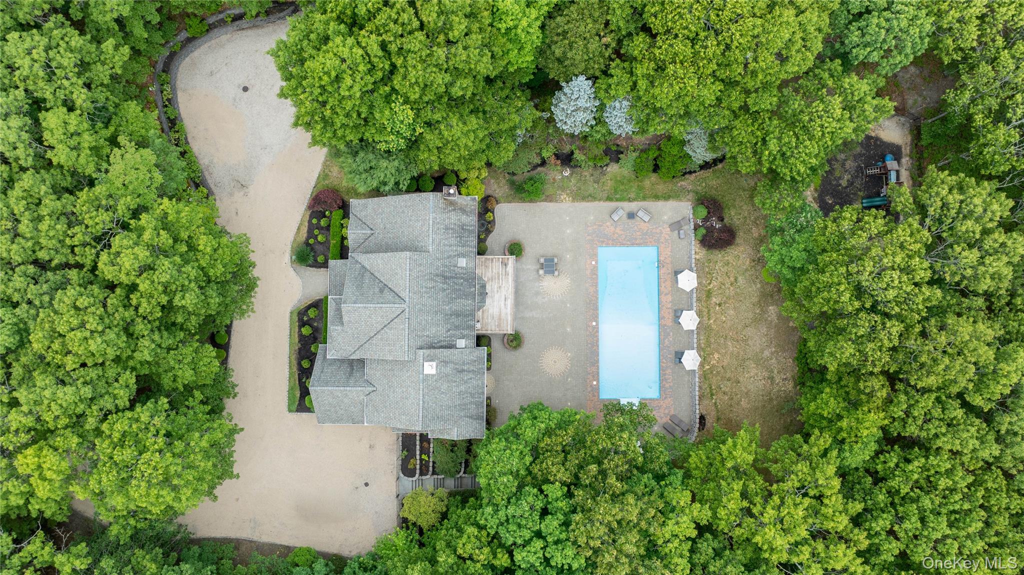 1999 Deerfield Road Water Mill, NY 11976 - Photo 35 of 35