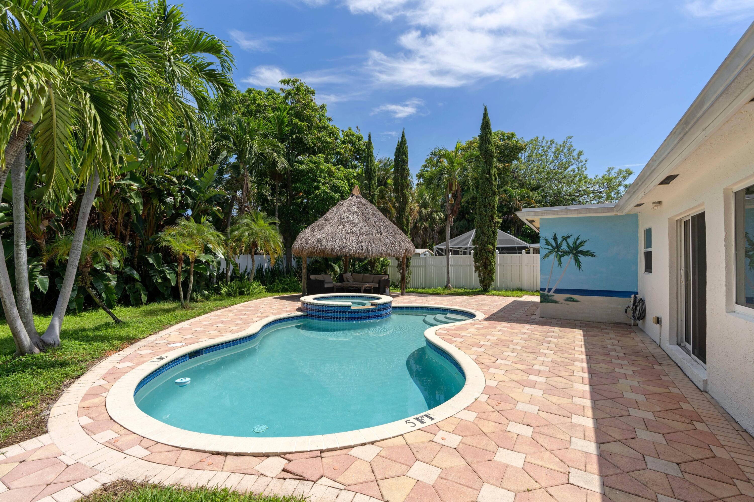 319 Southwest 2nd Street Boca Raton, FL 33432 - Photo 22 of 48 Pool
