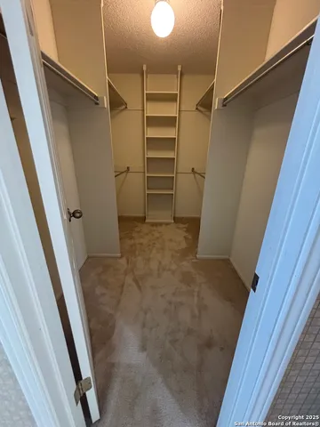 $260,000 | 5910 Crescent Falls, Windcrest, TX 78239