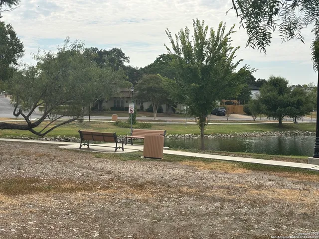 $260,000 | 5910 Crescent Falls, Windcrest, TX 78239