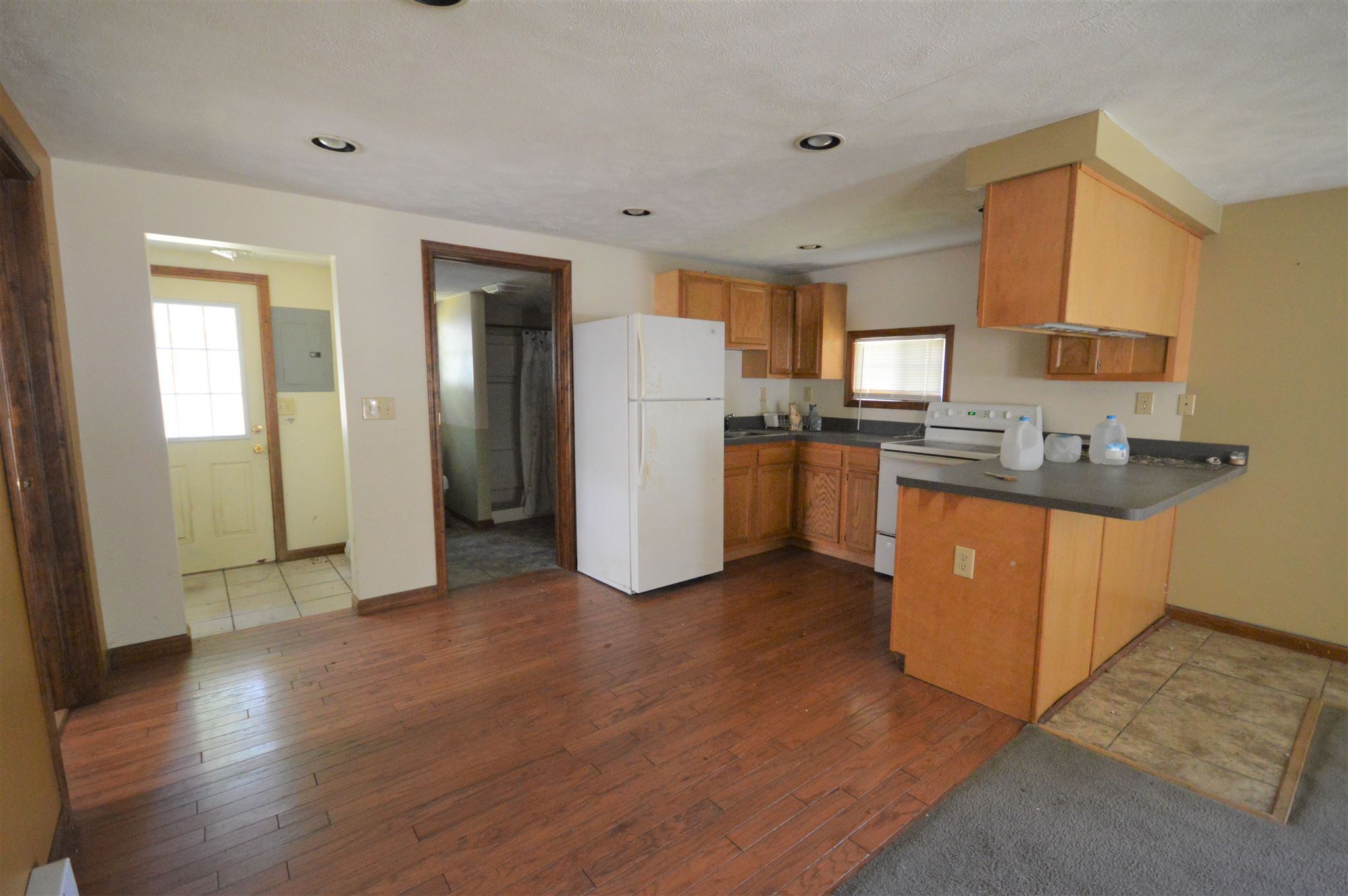 8011 North Tecumseh Road Walkerton, IN 46574 - Photo 7 of 8 Gallery Image 7