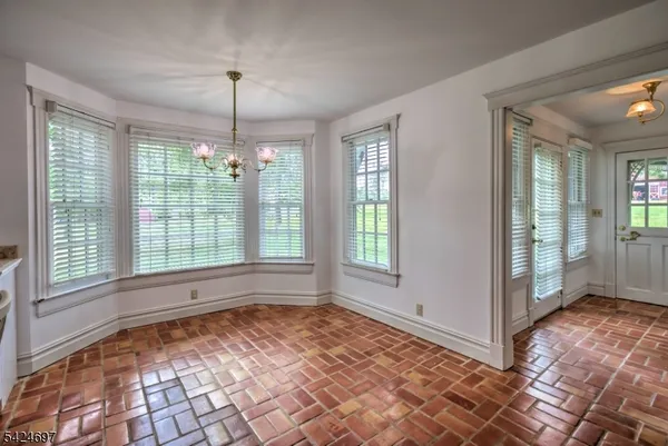 $6,000 | 1905 East River Road, Bedminster, NJ 07921