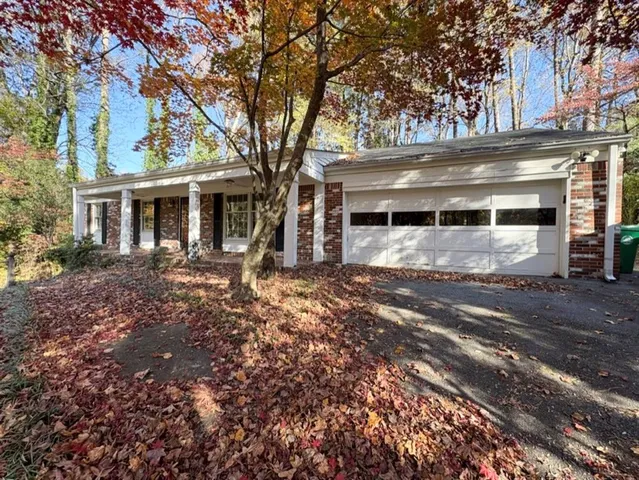 $2,800 | 4625 Kings Down Road, Dunwoody, GA 30338