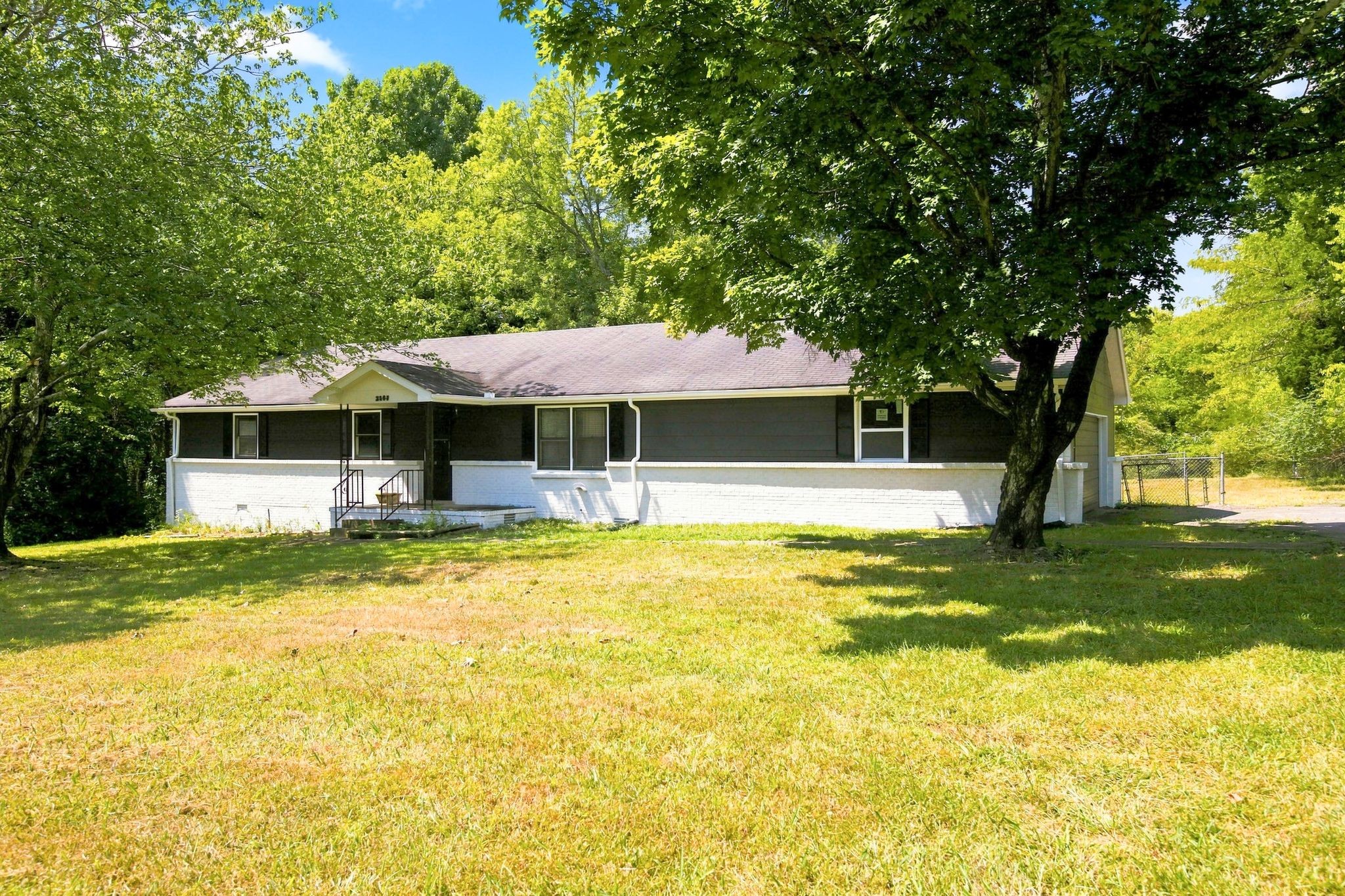 2808 Elam Road Murfreesboro, TN 37127 - Photo 1 of 27 Gallery Image 1