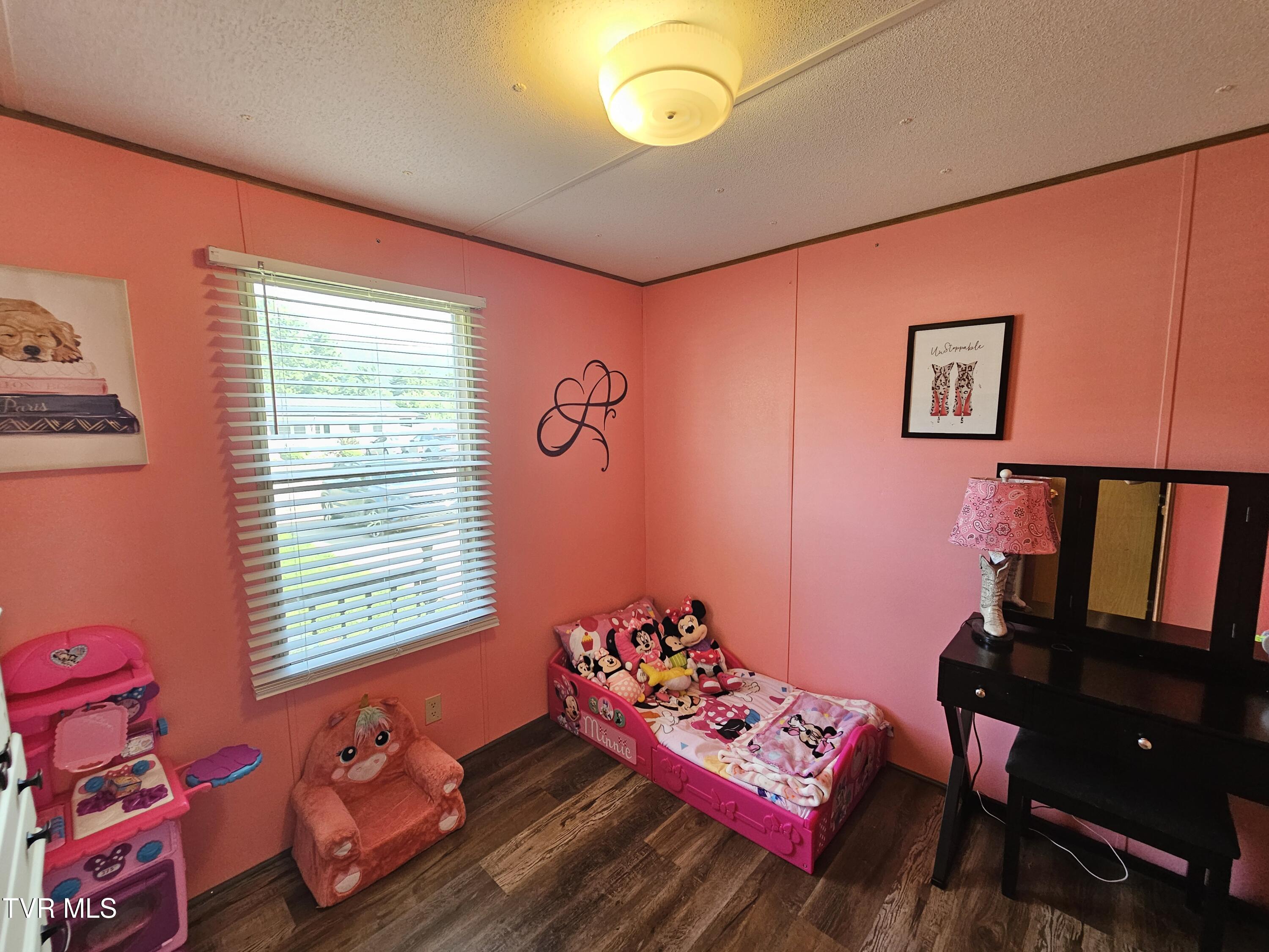 274 Price Road Elizabethton, TN 37643 - Photo 24 of 41 20250730_101518