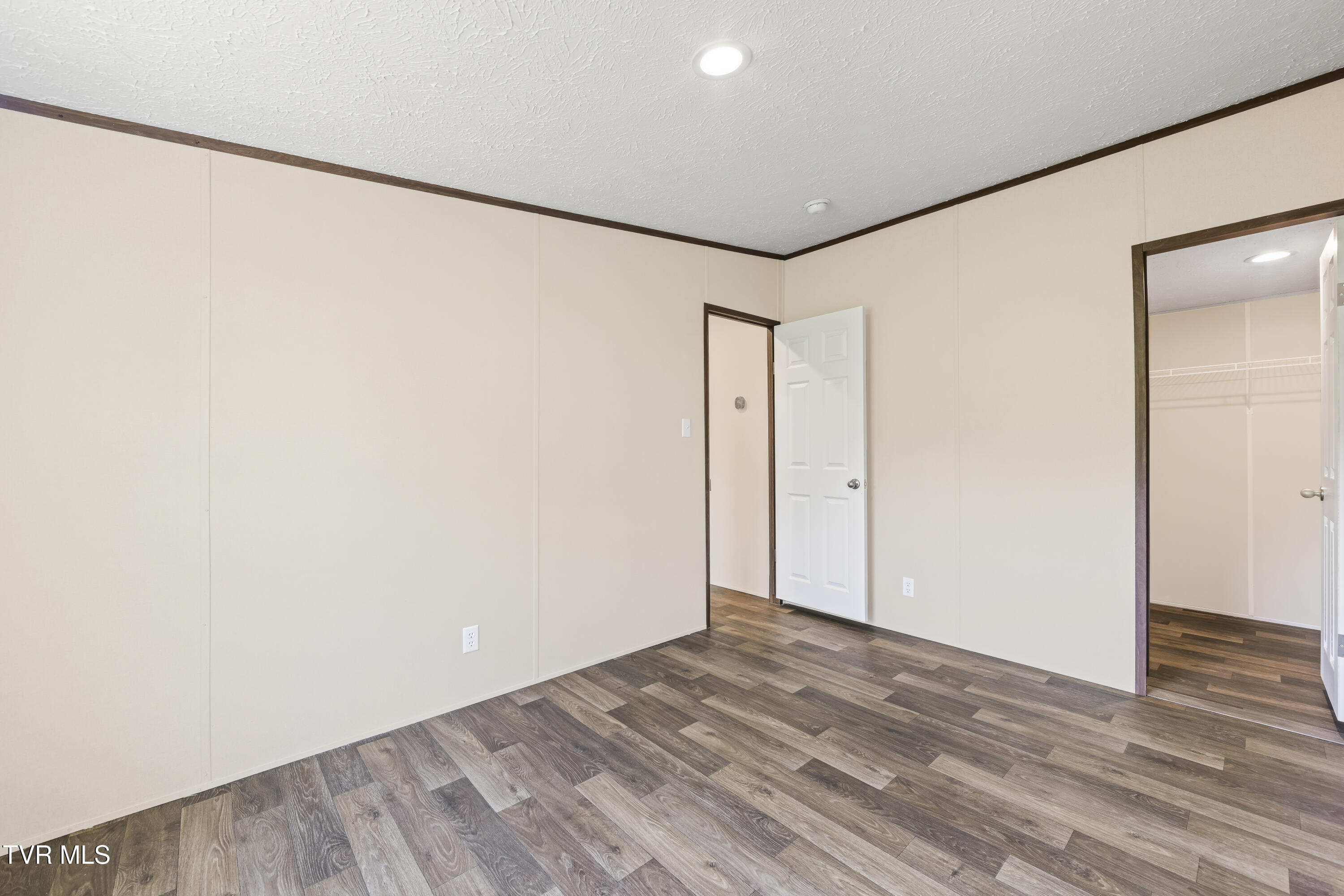 1826 Loop Road La Follette, TN 37766 - Photo 11 of 40 a1006A6900