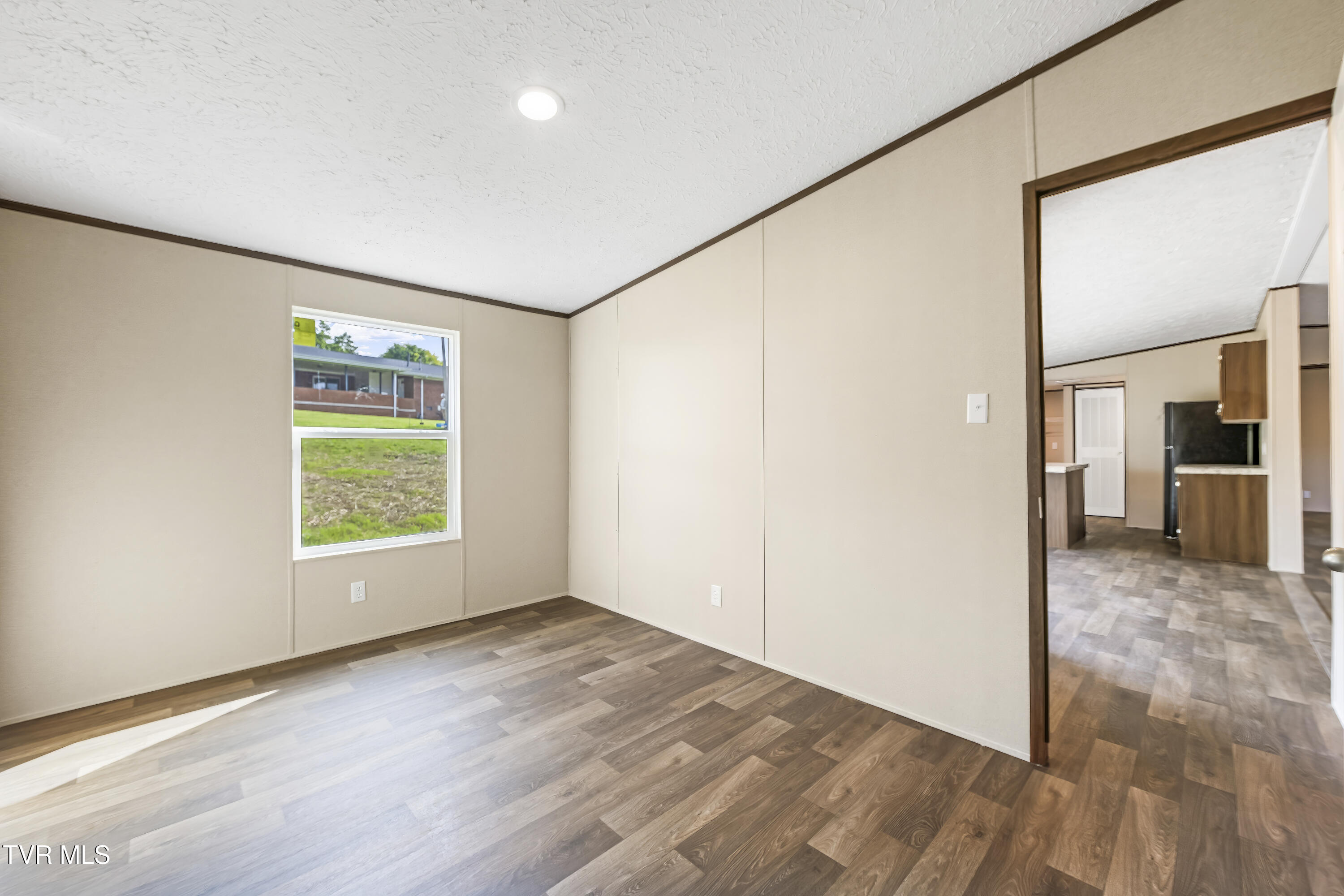 1826 Loop Road La Follette, TN 37766 - Photo 12 of 40 a1006A6905