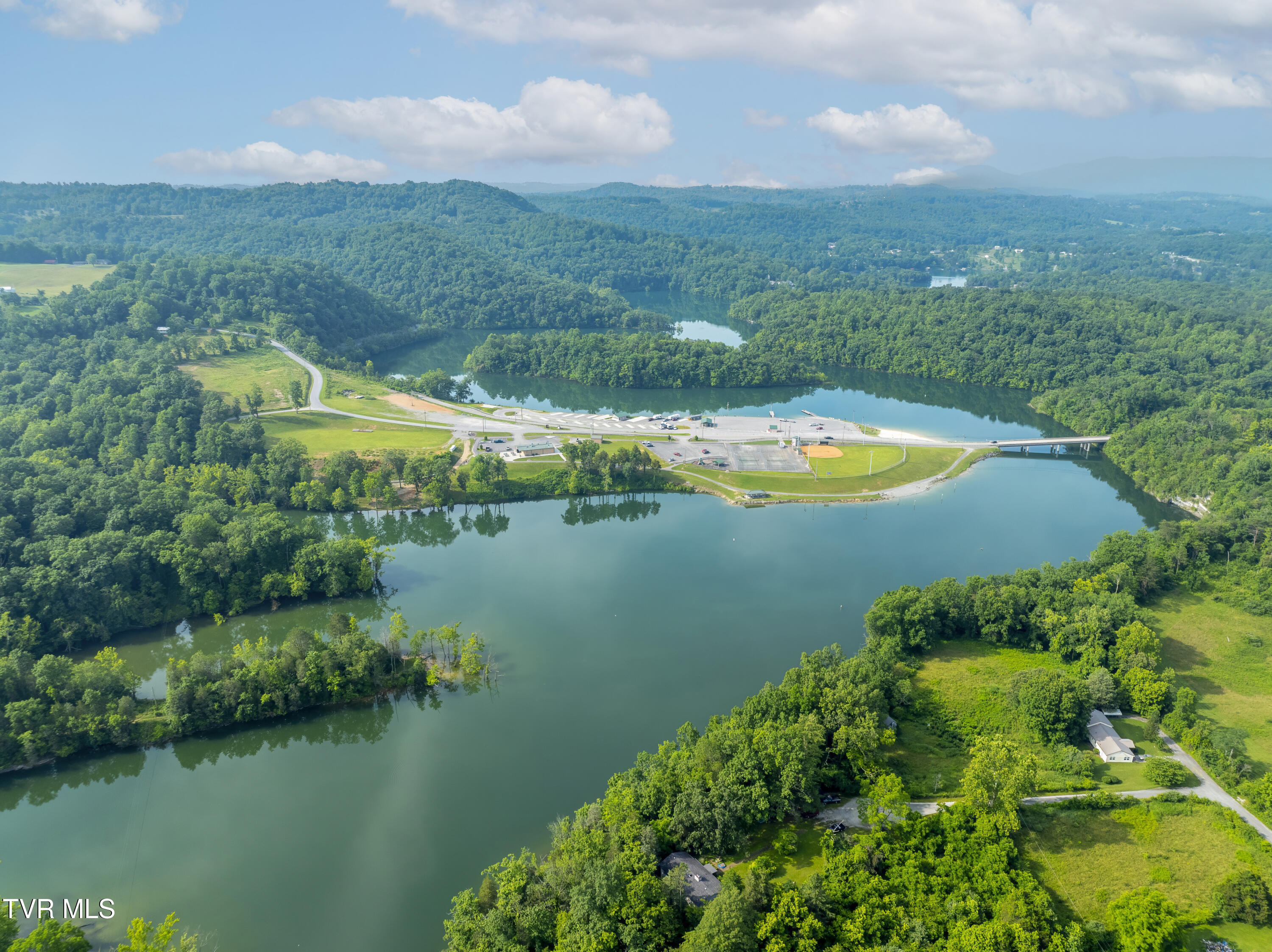 1826 Loop Road La Follette, TN 37766 - Photo 38 of 40 a1DJI_0529-HDR